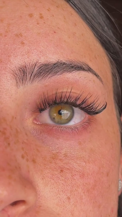 ATURUNC Magnetic False Eyelashes
